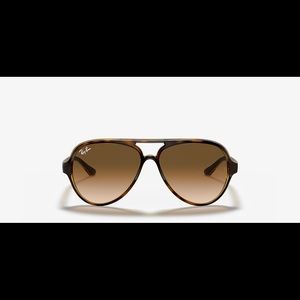 Unisex Ray Ban sunglasses